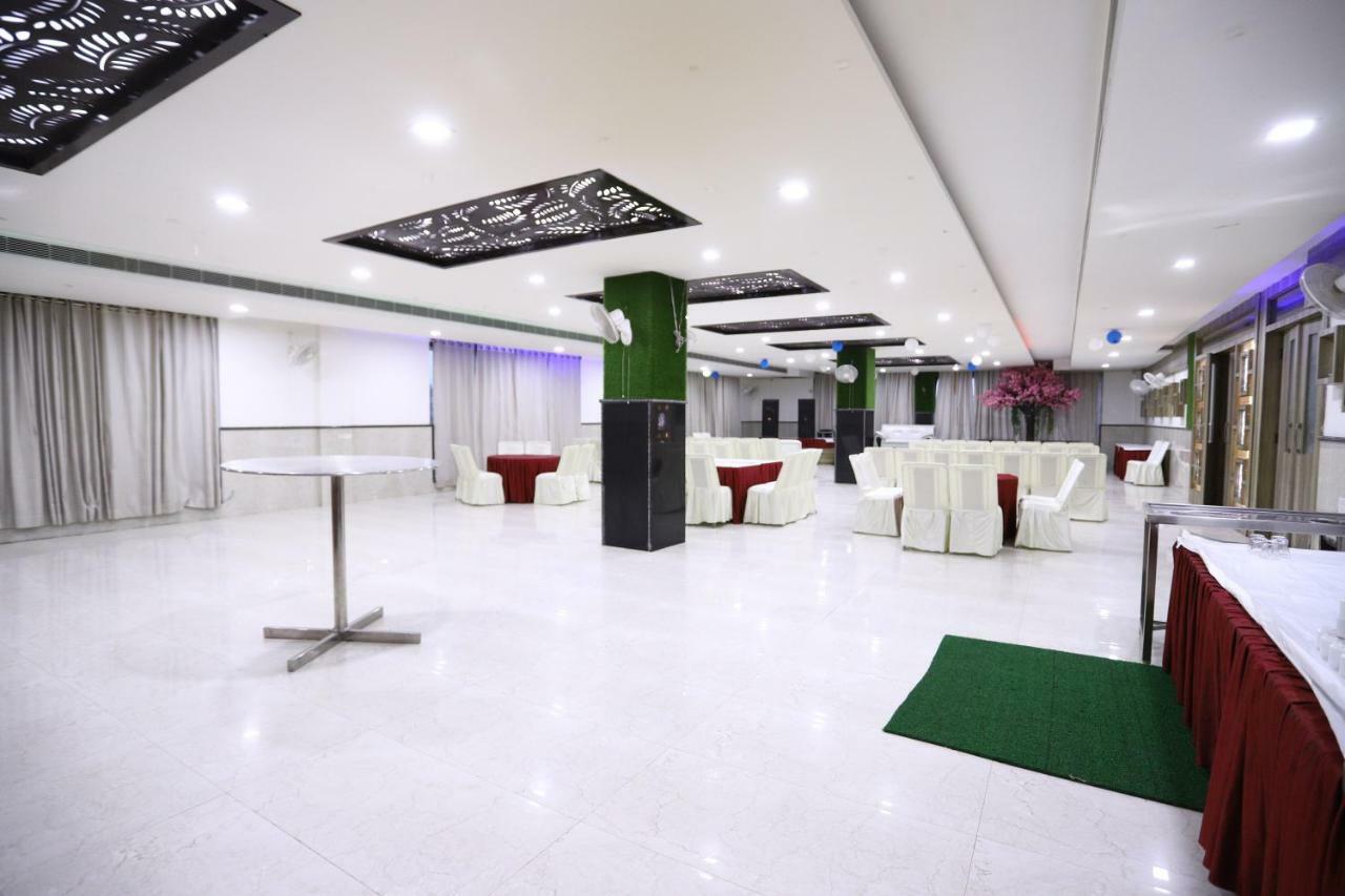 Diwan Hotel And Restaurant Surkhi Exterior photo