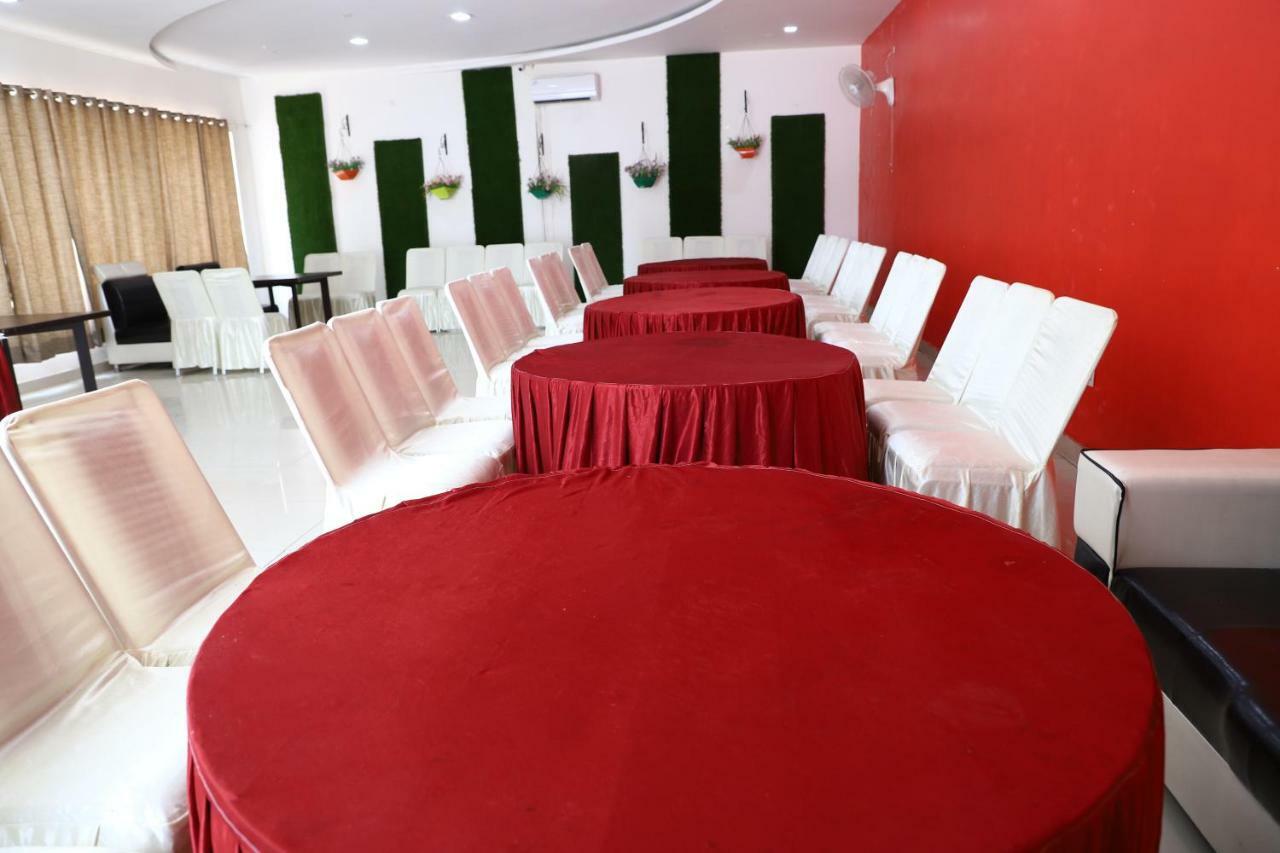 Diwan Hotel And Restaurant Surkhi Exterior photo