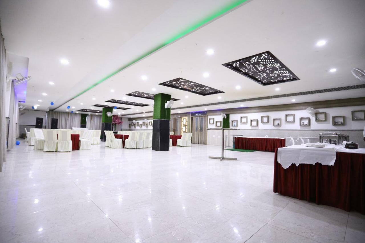 Diwan Hotel And Restaurant Surkhi Exterior photo