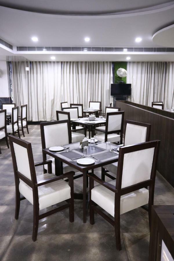 Diwan Hotel And Restaurant Surkhi Exterior photo