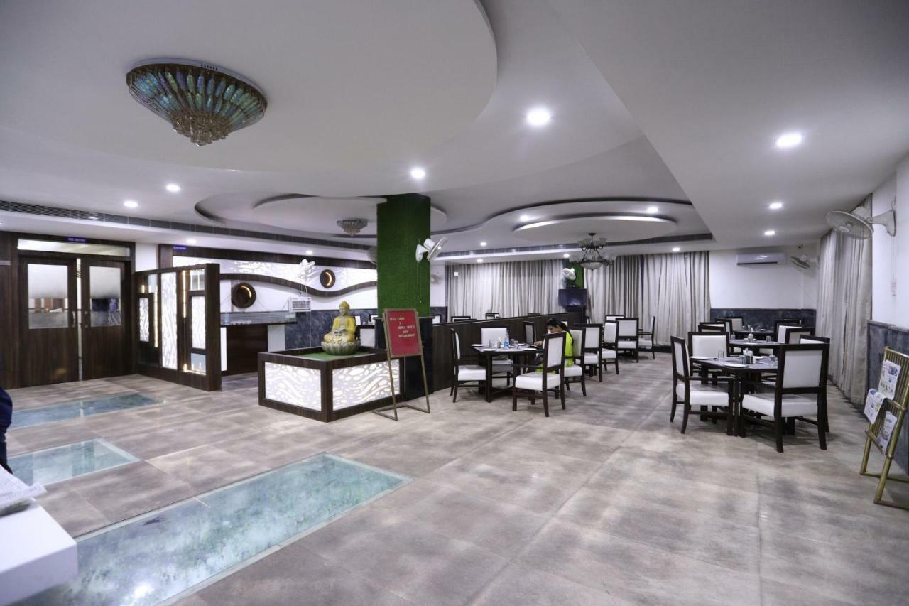 Diwan Hotel And Restaurant Surkhi Exterior photo