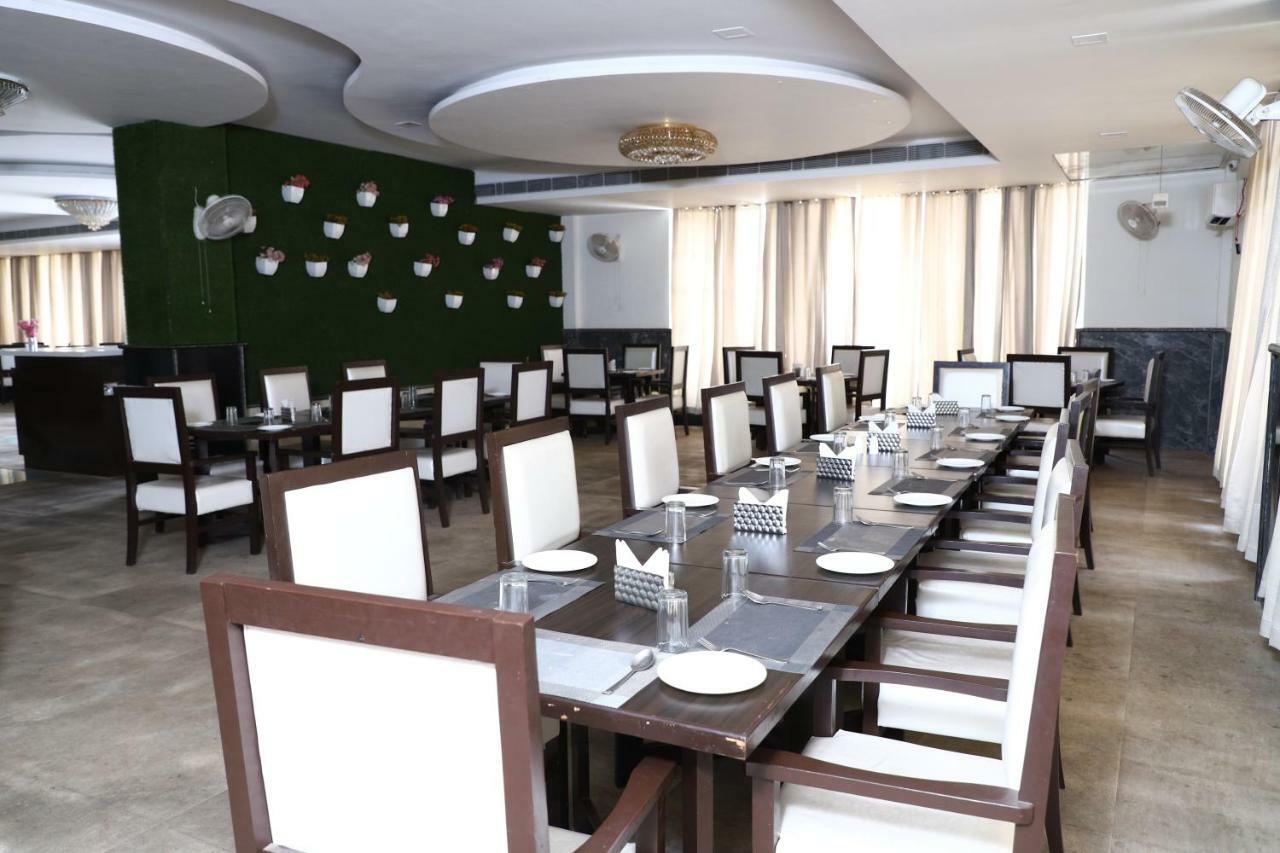 Diwan Hotel And Restaurant Surkhi Exterior photo