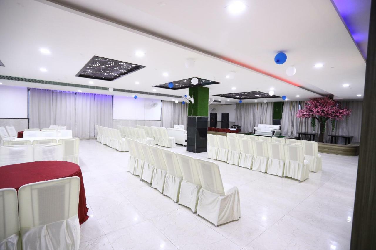 Diwan Hotel And Restaurant Surkhi Exterior photo